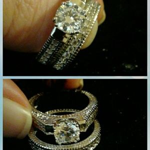 Ladies weddingband set